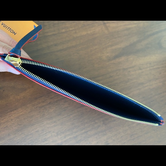 Louis Vuitton Pochette Felicie Zippered Insert - Picture 2 of 3